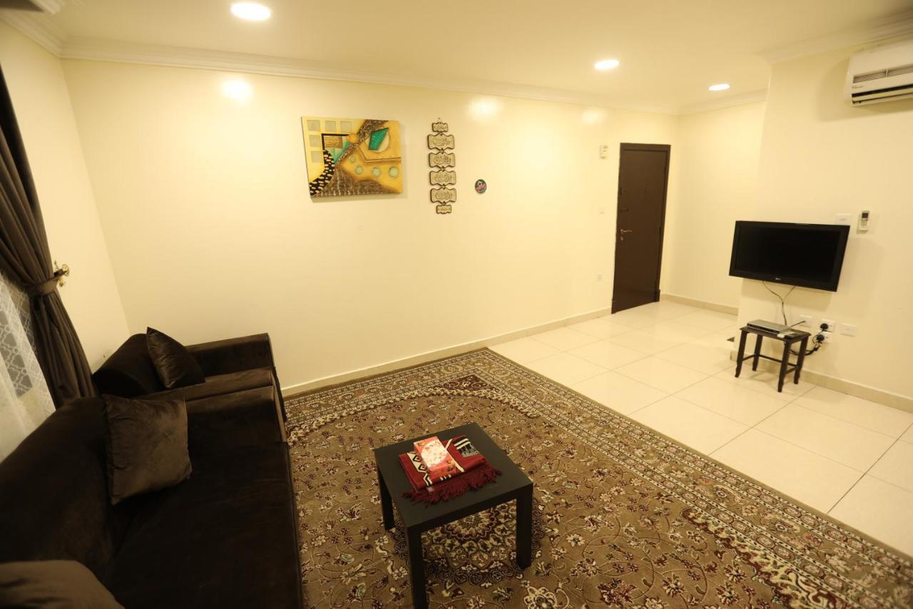Al Eairy Apartment- Dammam 3 Al Mubarakiyah ภายนอก รูปภาพ