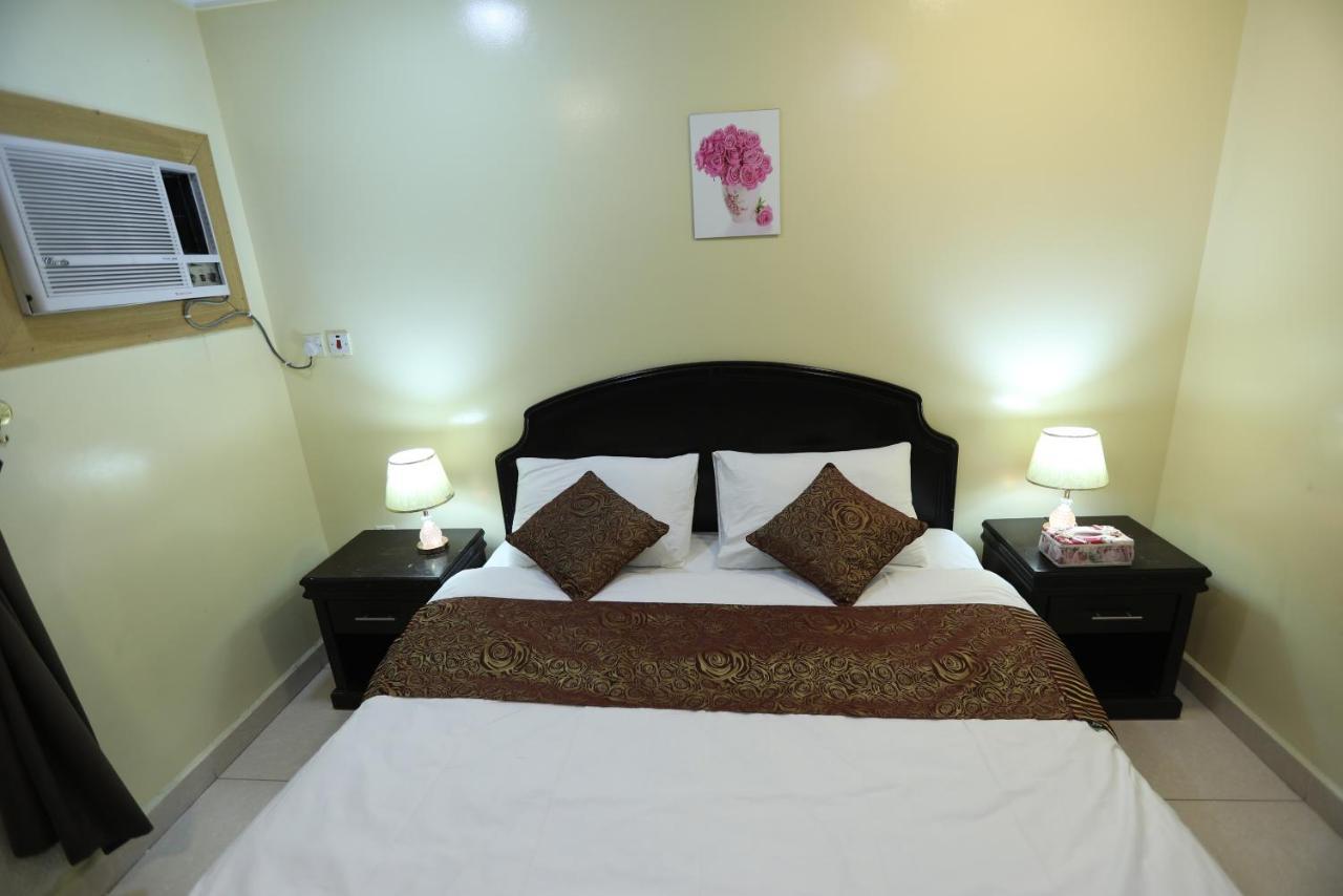 Al Eairy Apartment- Dammam 3 Al Mubarakiyah ภายนอก รูปภาพ