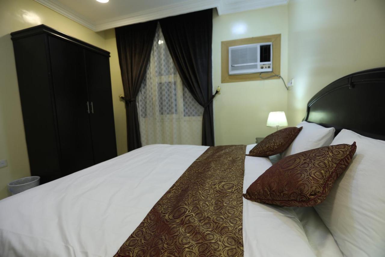 Al Eairy Apartment- Dammam 3 Al Mubarakiyah ภายนอก รูปภาพ