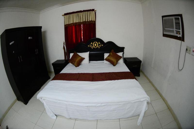 Al Eairy Apartment- Dammam 3 Al Mubarakiyah ภายนอก รูปภาพ